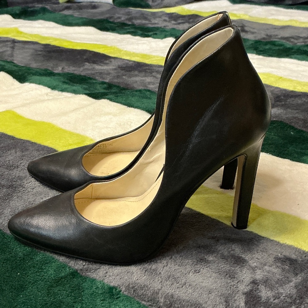 BCBGeneration Black Leather Pointed-Toe Stiletto Pumps